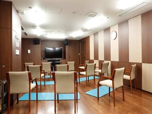 フローリングのホール