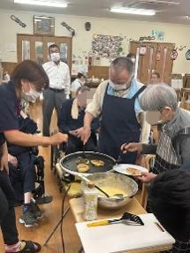 2階建ての住宅型有料老人ホームの外観