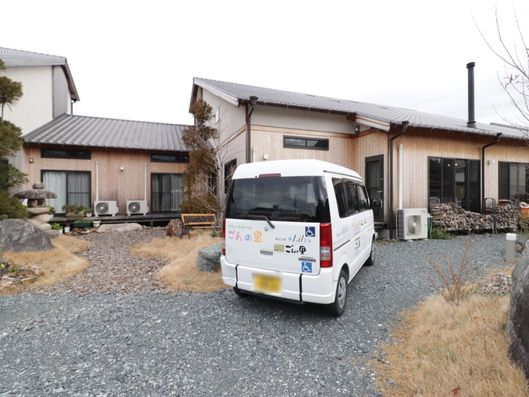 送迎車