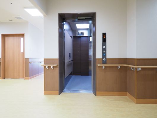 エレベーター