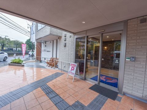 ゆとりあるエントランスの施設