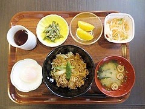 栄養バランスの取れた食事メニュー