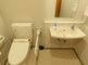 介護施設の清潔なトイレスペース