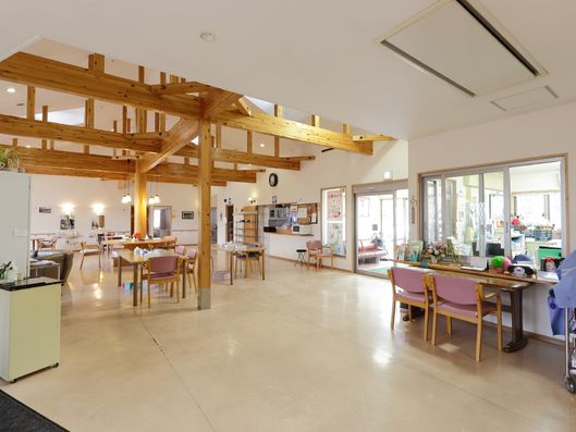 広々したホール