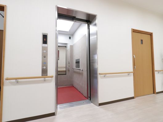 エレベーターホール