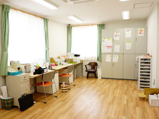 最新のデータを事務所で管理