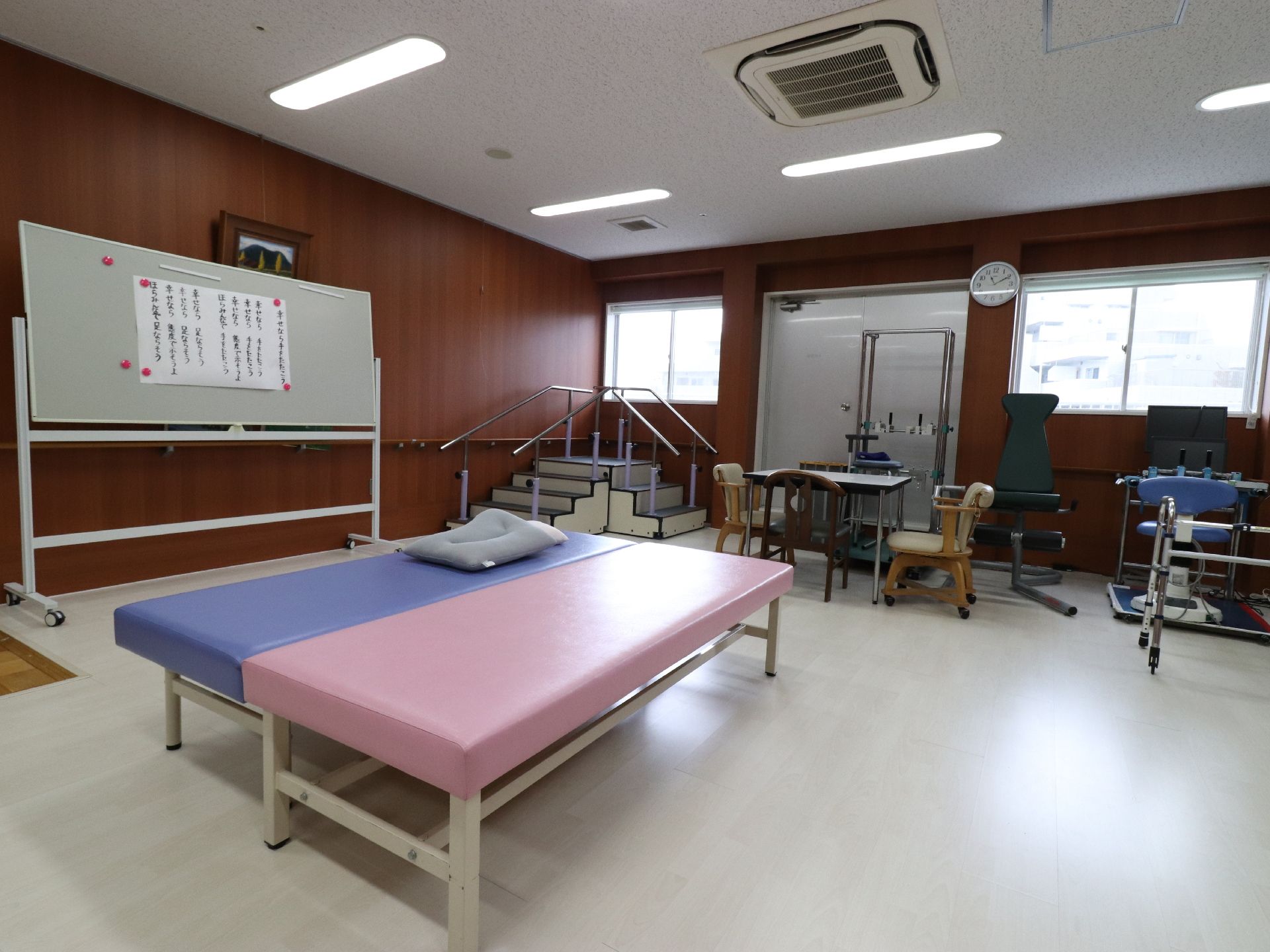 いつまでも元気に過ごすため、体を鍛えるためのトレーニングスペースがある。リハビリ、体力維持、向上を目指している。