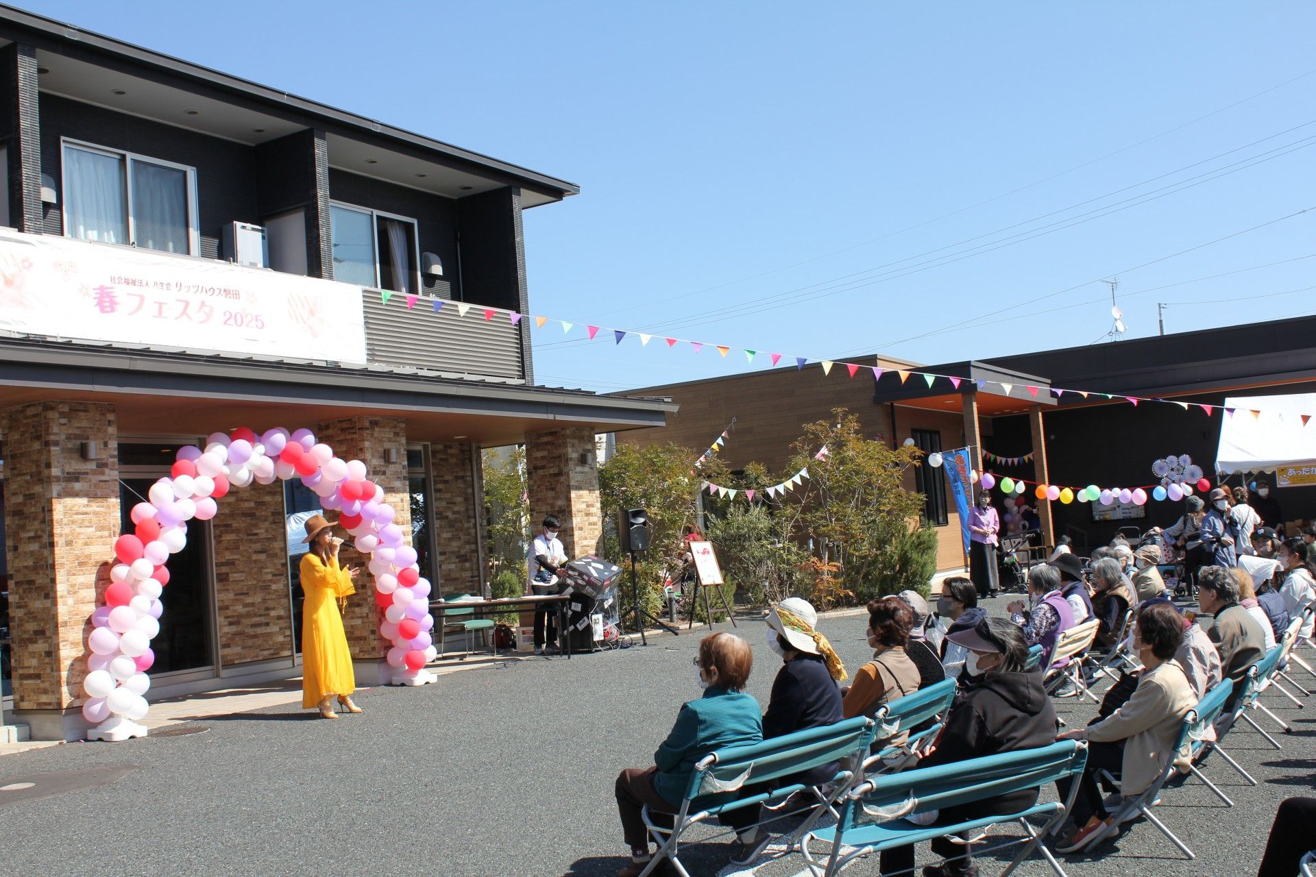 介護ベッドのある居室