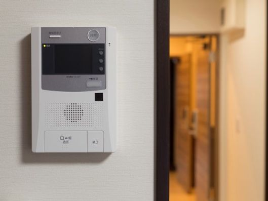 ドアフォン