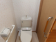 バリアフリーのきれいなトイレ設備