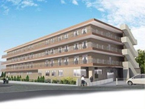 鉄筋コンクリート製の４階建ての建物である。上階の居室側には、バルコニーが設置されている。道路から玄関までスロープがあり段差なく移動ができる。