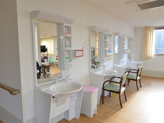 リビング洗面台