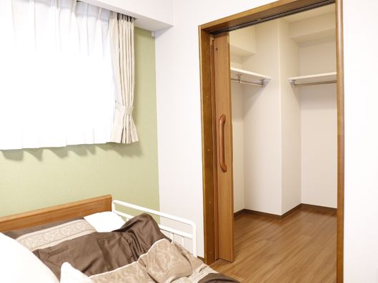 居室(夫婦入居可能部屋)・クローゼット