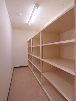 脱衣室の棚