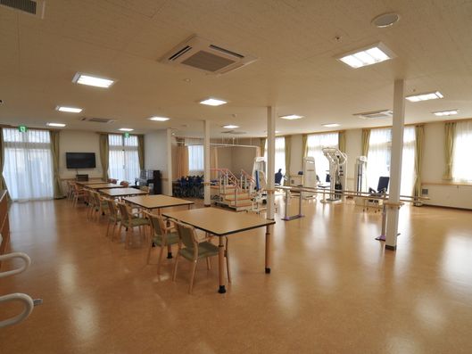 広々としたリハビリスペース