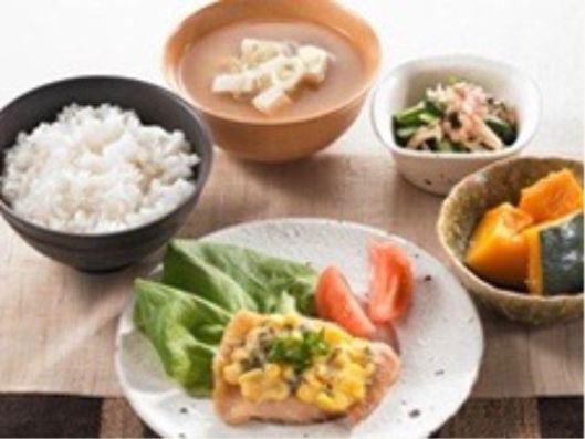 お食事