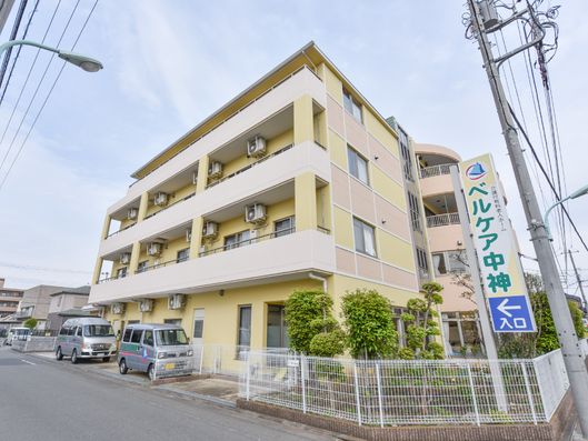 大きな看板で入り口も分かりやすい