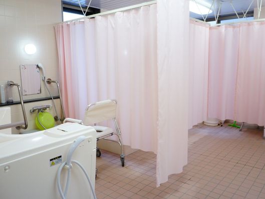 間仕切りカーテン