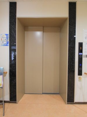 エレベーター