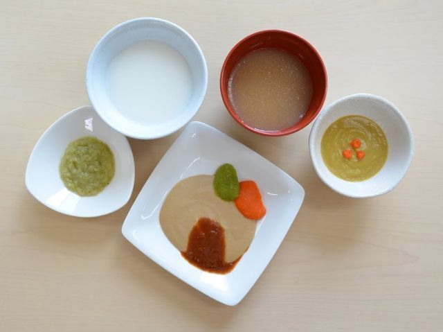 飲み込みやすくしたミキサー食の一例