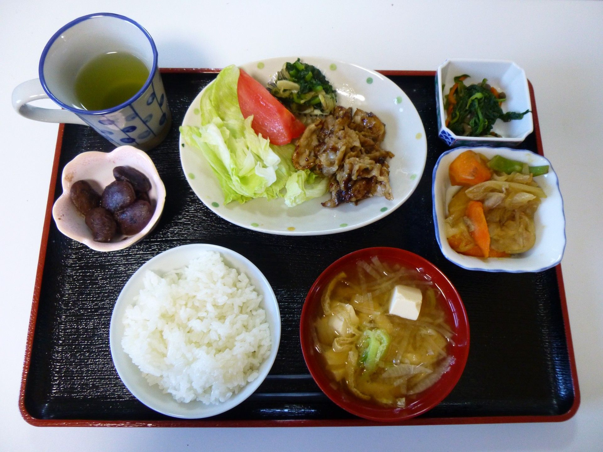 栄養バランスの取れた食事