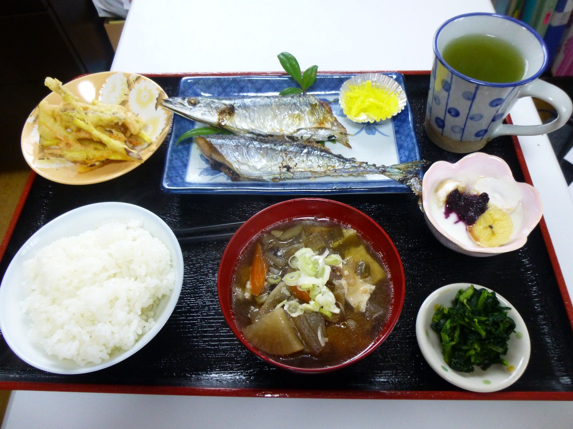 栄養満点の食事風景