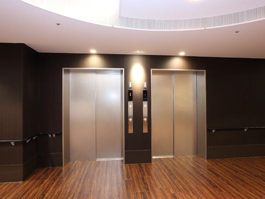 １階のエレベーター
