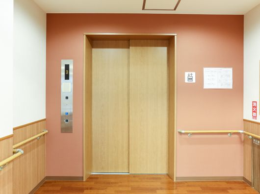 エレベーター