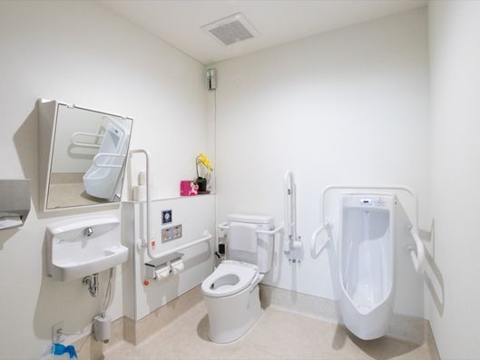 多目的トイレ