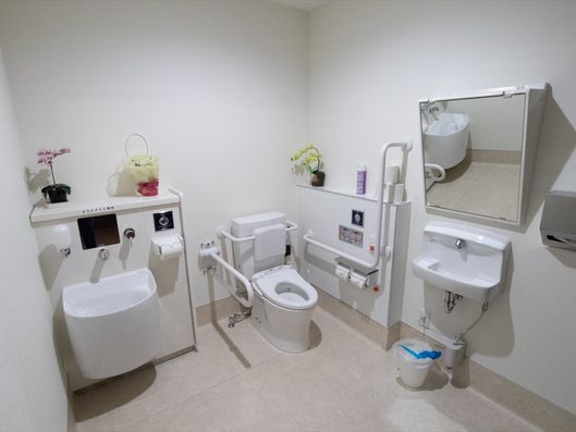 多目的トイレ