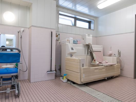 バリアフリーの浴槽