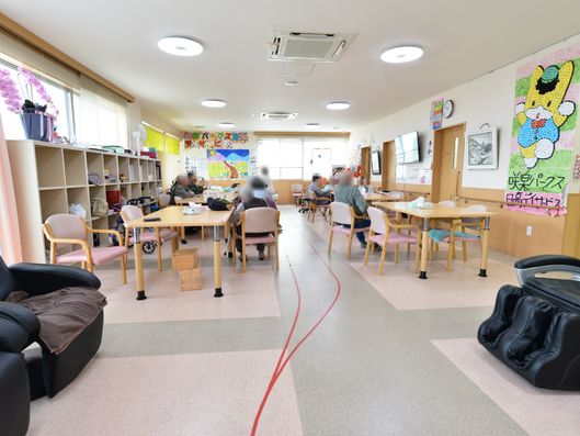 楽しい雰囲気の共有スペース