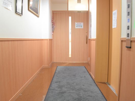 エレベーターボタン