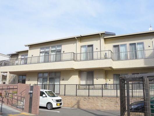 車の入庫スペースもあり