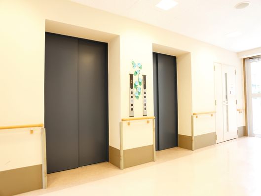 2台あるエレベーター