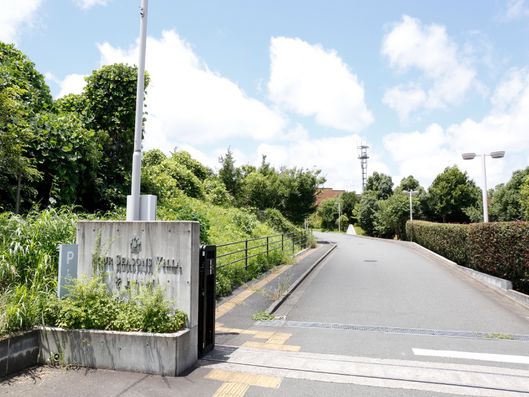 施設につながる道路