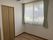 日差しが差し込む部屋