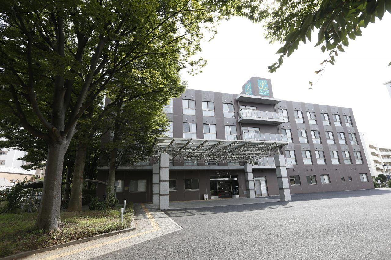 介護老人保健施設 三鷹ロイヤルの丘 ユニット型個室