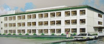 白い建物の外観