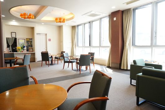 フロントスタッフ