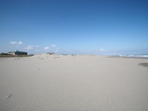 敬老園ロイヤルヴィラ大網白里の周辺環境。きれいな海水浴場が近くにございます。ご家族やご友人とお立ち寄りいただけます。