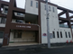 介護施設の外観と周辺環境