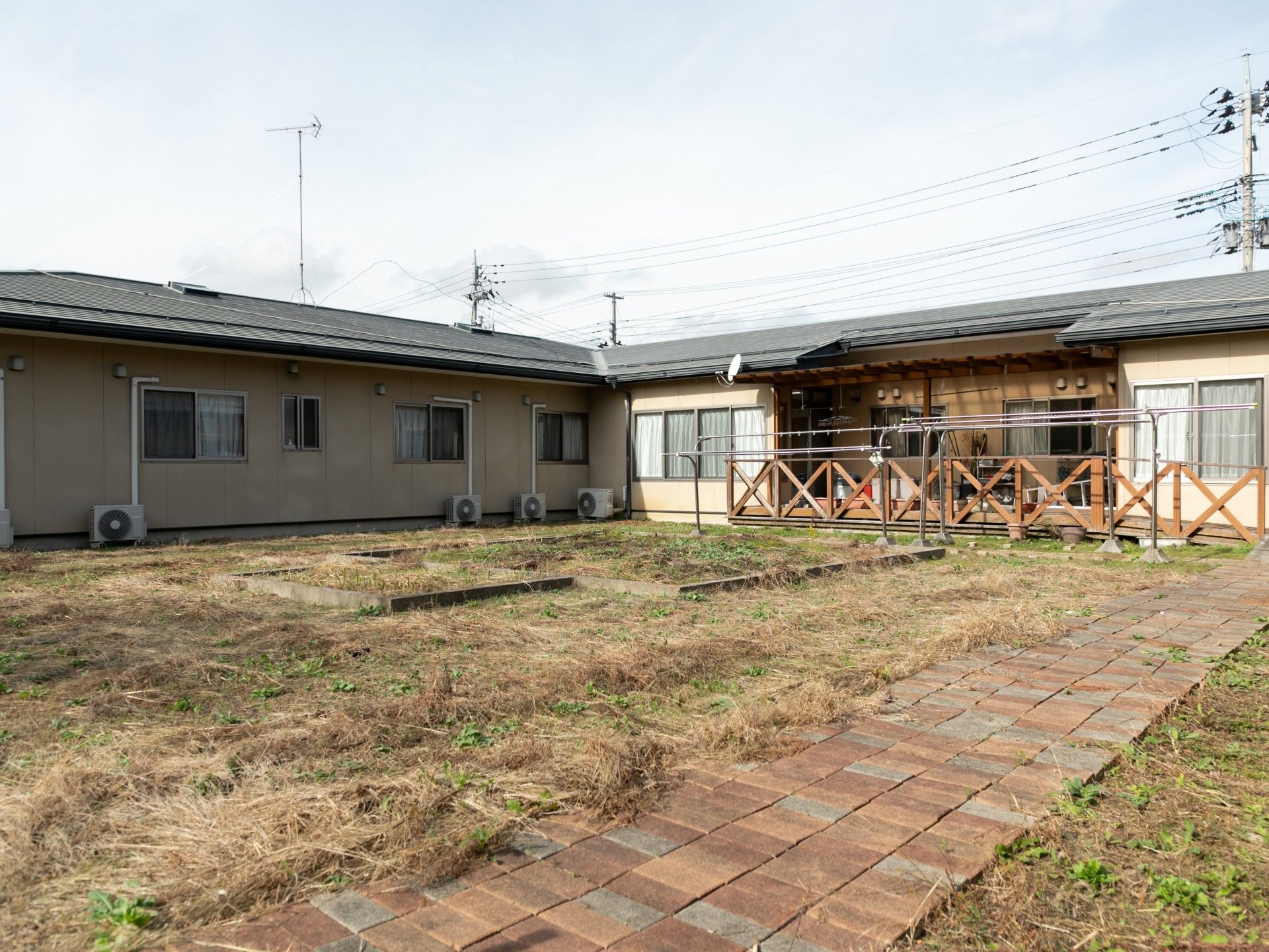 落ち着いた雰囲気の居室