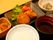 食事は全て施設内で作られている。揚げ物など出来たてのあたたかいままで食べることができる。彩りも良い食事となっている。