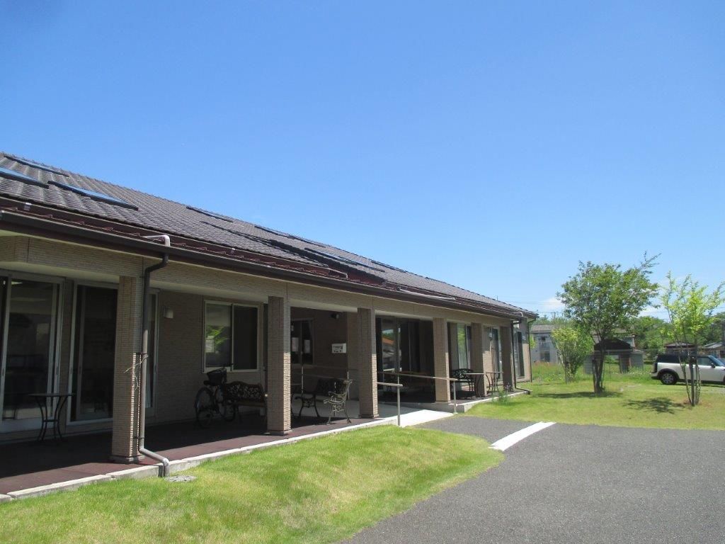 カメラを見ているご入居者様