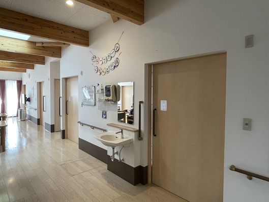 24時間常駐してご入居者様の安全をお守りしています