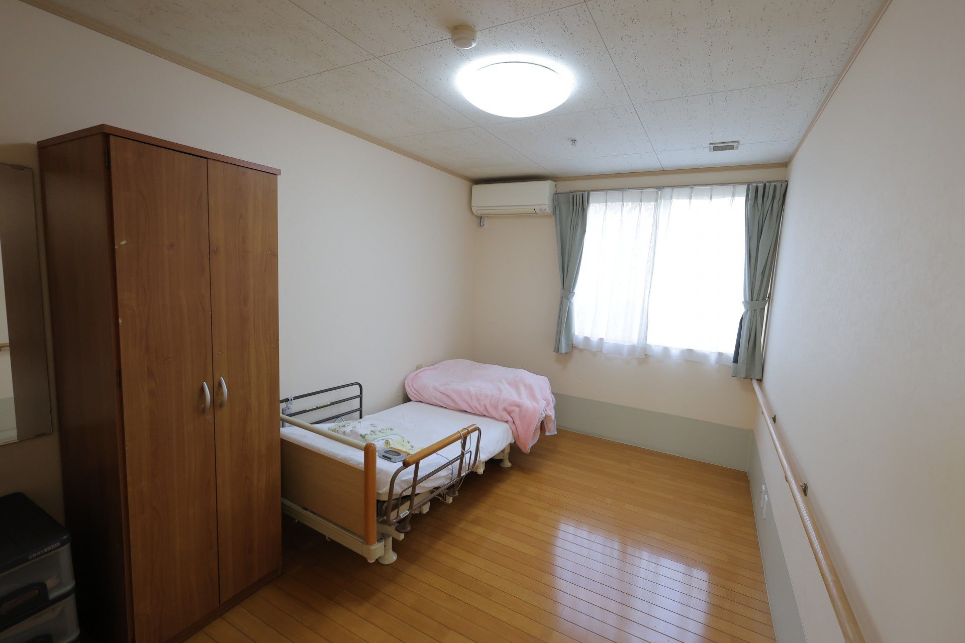 シンプルな個室