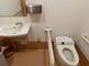 介護施設の清潔なトイレスペース