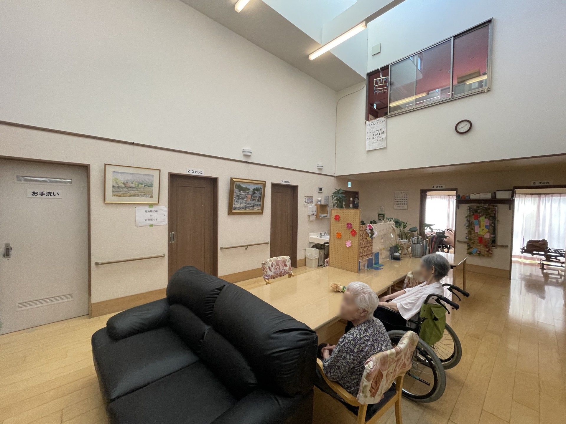 くつろぎの共有スペース
