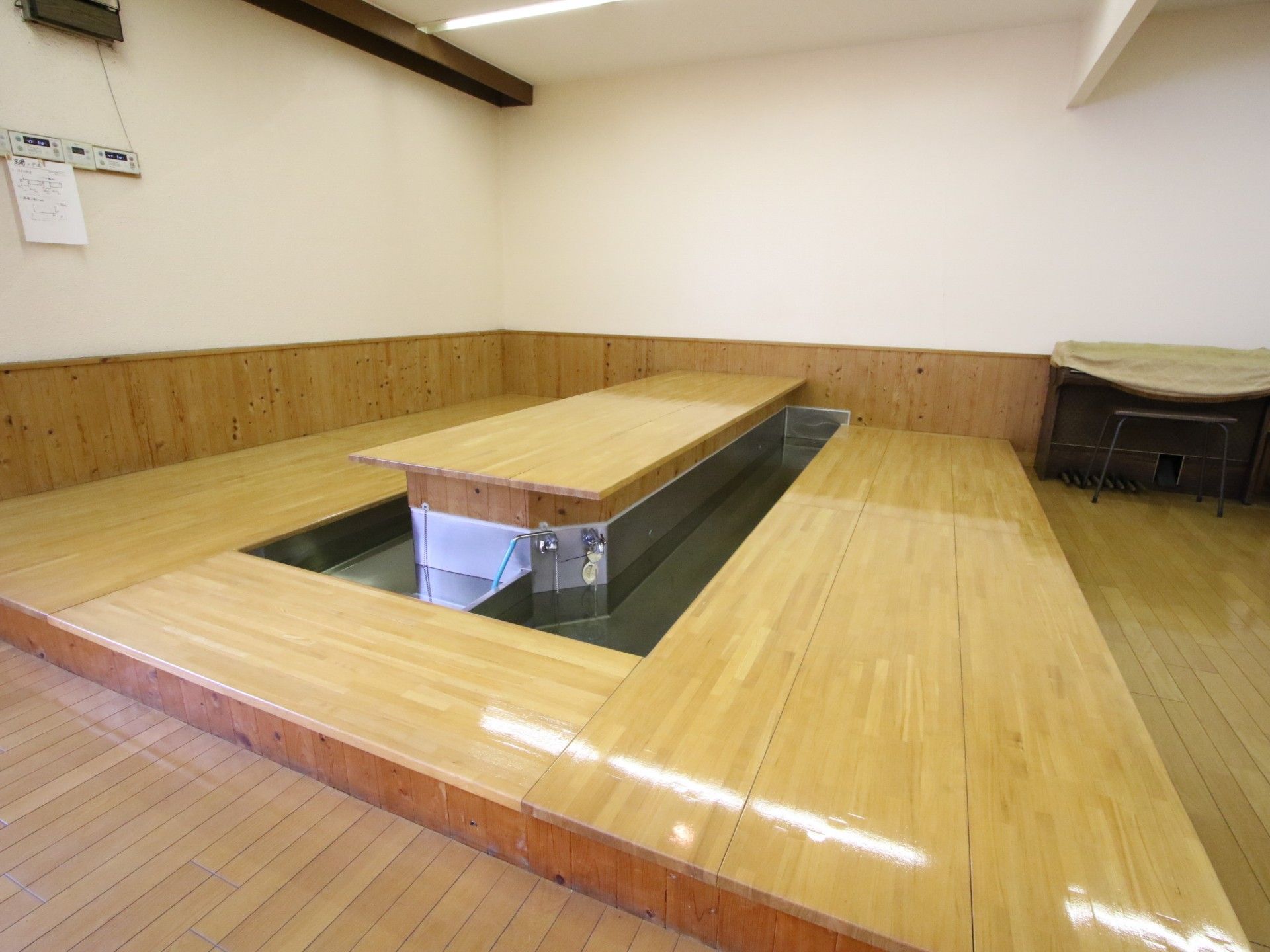施設内で楽しめる足湯